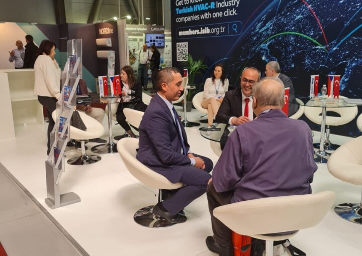 İSİB, Aquatherm Prag Fuarı’na Info Stand ile Katıldı - 1
